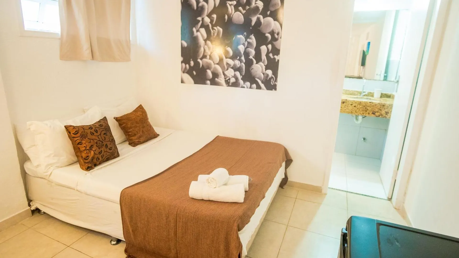 Guest house Marilay Buzios Hotel